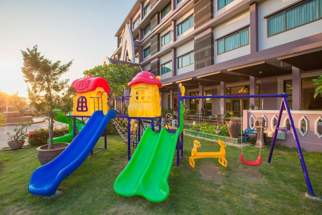 Phanomrungpuri Hotel Buriram Nang Rong Экстерьер фото