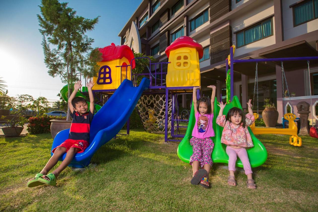 Phanomrungpuri Hotel Buriram Nang Rong Экстерьер фото