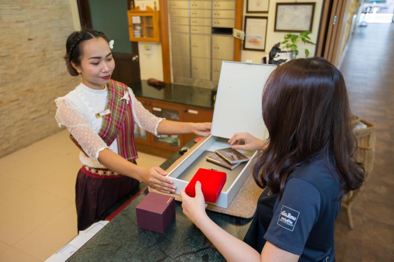 Phanomrungpuri Hotel Buriram Nang Rong Экстерьер фото